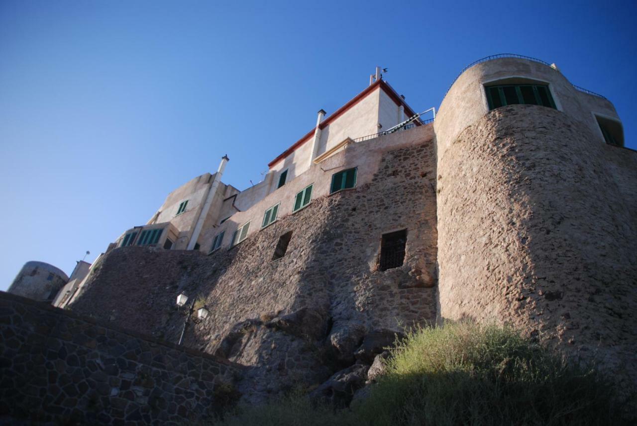 Sardinia Re - Attico Baja Ostina Ferienhaus *